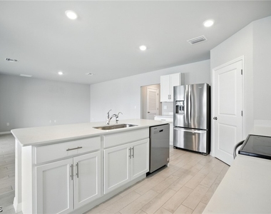 2465 Nw 9th Street - Photo Thumbnail 26