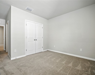2465 Nw 9th Street - Photo Thumbnail 12