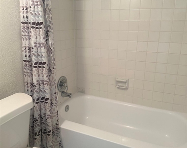 2120 El Paseo Street - Photo Thumbnail 12