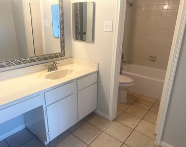 2120 El Paseo Street - Photo Thumbnail 11