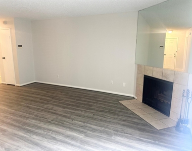 2120 El Paseo Street - Photo Thumbnail 1