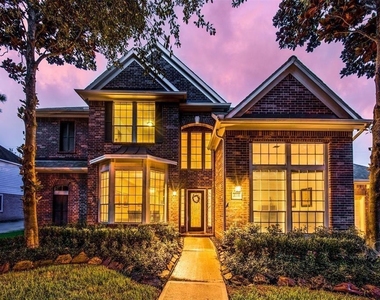 2211 Merrill Hills Circle - Photo Thumbnail 24