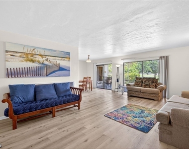 4728 Orange Grove Boulevard - Photo Thumbnail 9