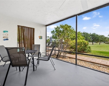 4728 Orange Grove Boulevard - Photo Thumbnail 5