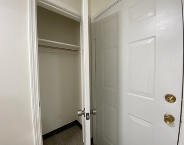 379 Huse - Photo Thumbnail 26