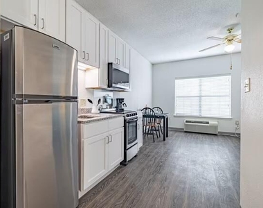 3305 Dilido St - Photo Thumbnail 1