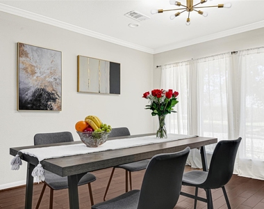 5534 Loch Lomond Drive - Photo Thumbnail 21