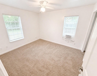 5103 Willow Glen Drive - Photo Thumbnail 13