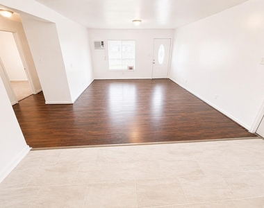 5103 Willow Glen Drive - Photo Thumbnail 11