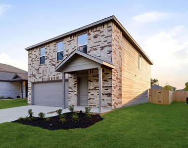 15227 Abella Drive - Photo Thumbnail 2