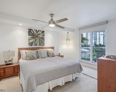 4041 Gulf Shore Boulevard N - Photo Thumbnail 14