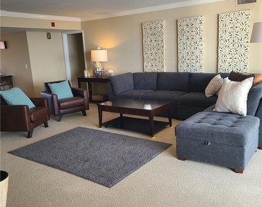 10701 Gulf Shore Drive - Photo Thumbnail 9