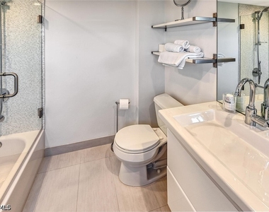 10701 Gulf Shore Drive - Photo Thumbnail 18