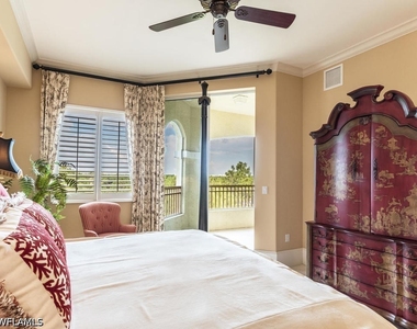 2728 Tiburon Boulevard E - Photo Thumbnail 23