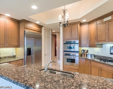 2728 Tiburon Boulevard E - Photo Thumbnail 19