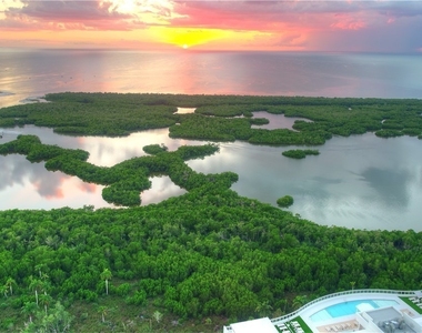 13925 Old Coast Road - Photo Thumbnail 26