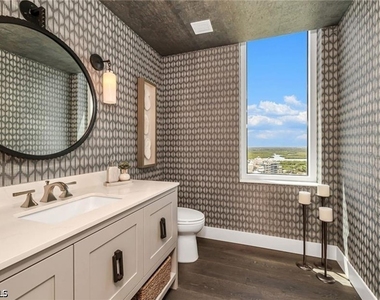 13925 Old Coast Road - Photo Thumbnail 17