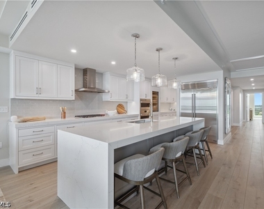 13945 Old Coast Road - Photo Thumbnail 4