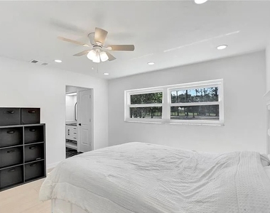4500 1st Avenue Nw - Photo Thumbnail 4