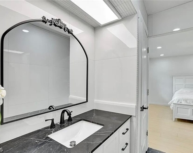 4500 1st Avenue Nw - Photo Thumbnail 5