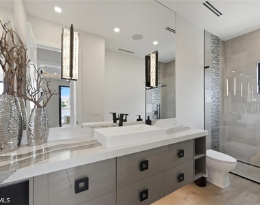 200 Bahia Point - Photo Thumbnail 34