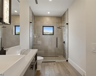 200 Bahia Point - Photo Thumbnail 35