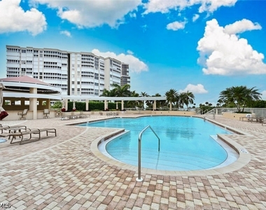 4501 Gulf Shore Boulevard N - Photo Thumbnail 42