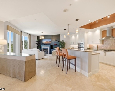 4501 Gulf Shore Boulevard N - Photo Thumbnail 8