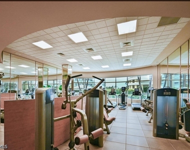 4501 Gulf Shore Boulevard N - Photo Thumbnail 46