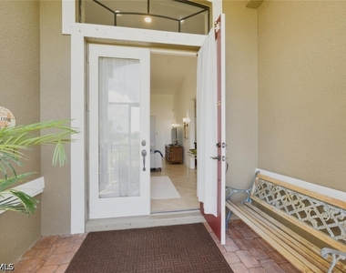18127 Royal Hammock Boulevard - Photo Thumbnail 2