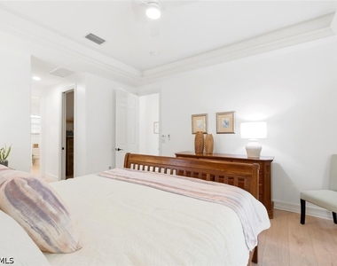 18127 Royal Hammock Boulevard - Photo Thumbnail 21