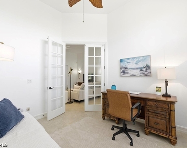 18127 Royal Hammock Boulevard - Photo Thumbnail 11