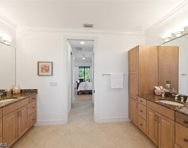18127 Royal Hammock Boulevard - Photo Thumbnail 23
