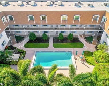 1222 Gordon Drive - Photo Thumbnail 21