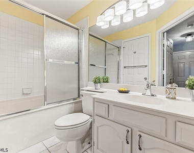 8161 Twelve Oaks Circle - Photo Thumbnail 10