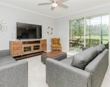 6082 National Boulevard - Photo Thumbnail 11