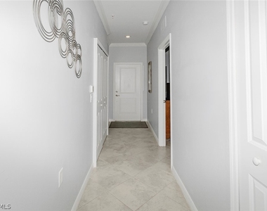 6082 National Boulevard - Photo Thumbnail 25