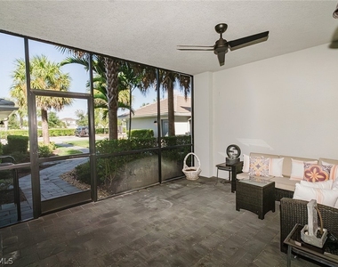 6082 National Boulevard - Photo Thumbnail 5