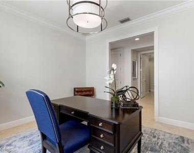 16382 Viansa Way - Photo Thumbnail 21