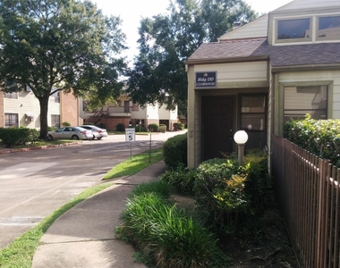 7901 Cambridge Street - Photo Thumbnail 2