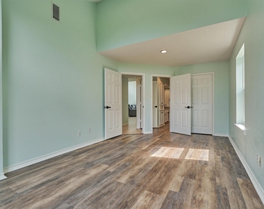 2109 Gunwale Circle - Photo Thumbnail 15