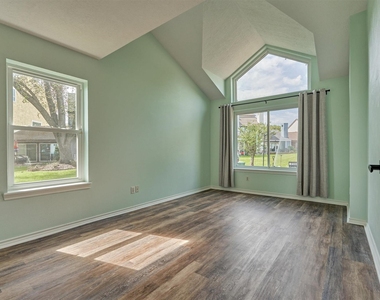 2109 Gunwale Circle - Photo Thumbnail 13