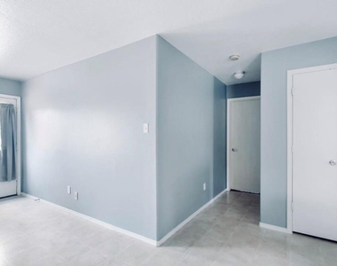 19007 Desert Marigold Drive - Photo Thumbnail 8