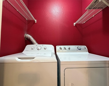 12905 Woodforest Boulevard - Photo Thumbnail 15