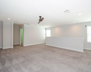 1122 Live Oak Street - Photo Thumbnail 28
