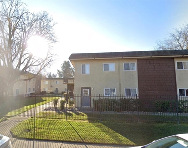 815 Bryte Avenue - Photo Thumbnail 5