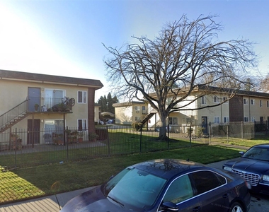 815 Bryte Avenue - Photo Thumbnail 6