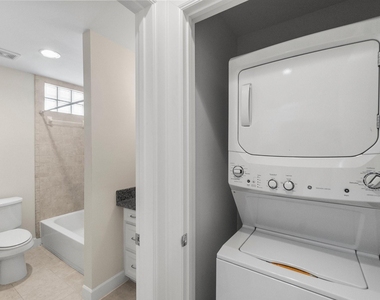2710 Hullsmith Drive - Photo Thumbnail 11