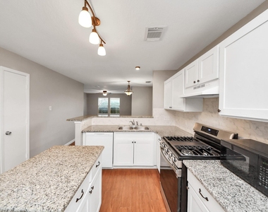 20641 Patriot Park Lane - Photo Thumbnail 13