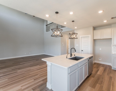 2016 Woodland Park Court - Photo Thumbnail 10